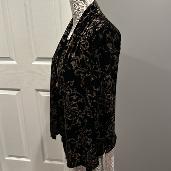 Brand new Elements Velvet Jacket Gold Glitter
Accent Two-fer - Picture 6 of 14